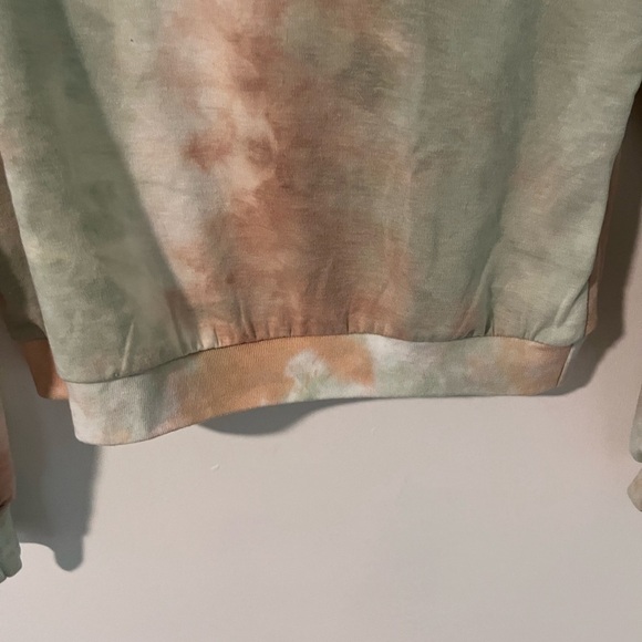 Dippin Daisy's Tie Dye Monterey Top - Picture 9 of 13